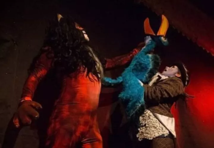 Escena de la obra infantil "El Rey de la Selva" se está presentando hasta el 22 de diciembre en Teatro ABA. Foto: Instagram