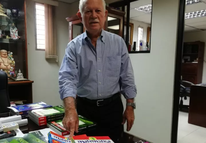 Las matemáticas son para toda la vida, reconoce el profesor Félix H. Cuevas S.  Miriam Lasso