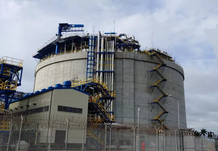 Panamá se convirtió en el primer hub de Gas Natural Licuado de Centroamérica.