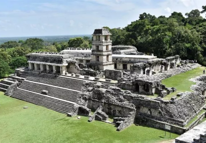 Google contribuye a divulgación de la cultura maya.