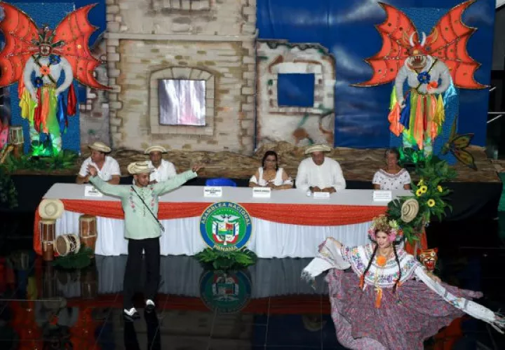 La Unión de Santeños residentes Juan Díaz anunciaron actividades.