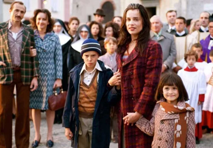 'La prima cosa bella', película italiana  de corte familiar, será proyectada este lunes 28 de octubre, gratis, a las 7:30p.m. en Noches de Cine Alternativo. Foto: rtve.com 