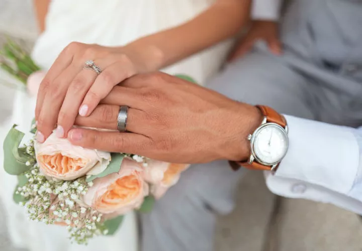 Proponen que solo se reconozca el matrimonio entre un hombre y una mujer.