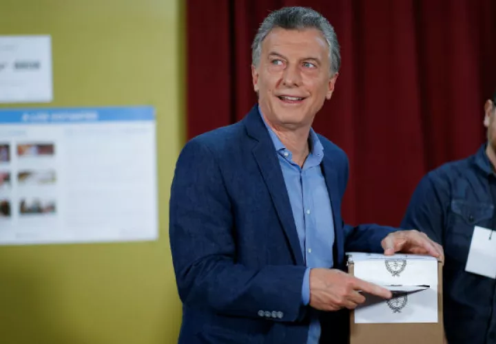 El candidato de la coalición oficialista Juntos por el Cambio afirmó que en estos comicios se juegan "visiones de futuro" para el país y dijo que espera "poder tener la confianza de los argentinos para continuar construyendo esa Argentina que soñamos".