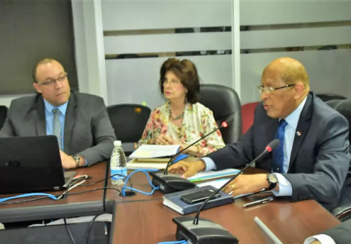 El MEF busca reactivar la economía con los pagos adeudados a proveedores.