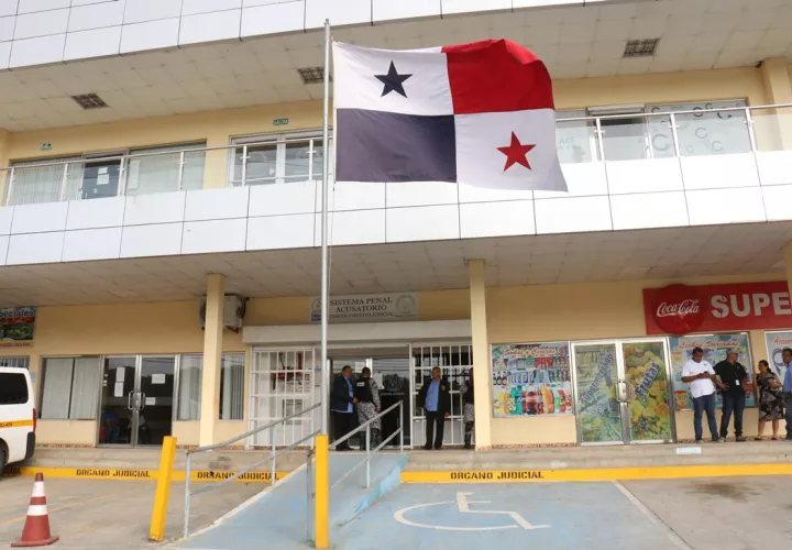 La unidad policial es acusada de extorsionar a un comerciante del área de Panamá Oeste.