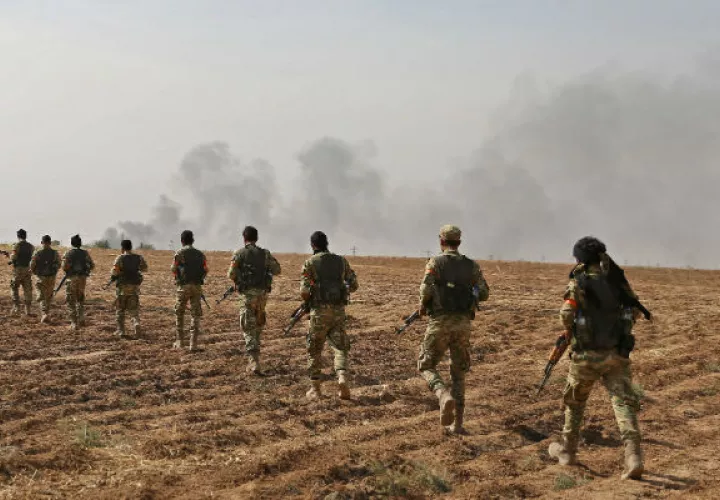 La decisión de Trump de retirarse de Siria llevó a un feroz ataque turco allí. Rebeldes sirios pro-turcos. Foto/ Nazeer Al-Khatib/Agence France-Presse — Getty Images.