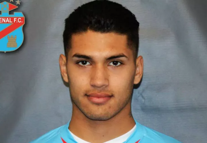 Alexis Salinas no ha debutado con el club Foto @arsenalfc.com.ar
