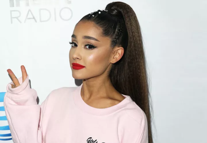 Ariana Grande.
