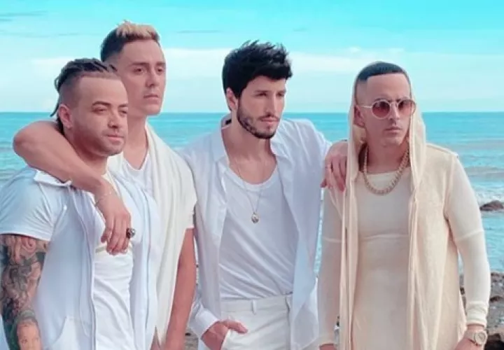 Joey Montana, Nacho, Sebastián Yatra y Yandel.