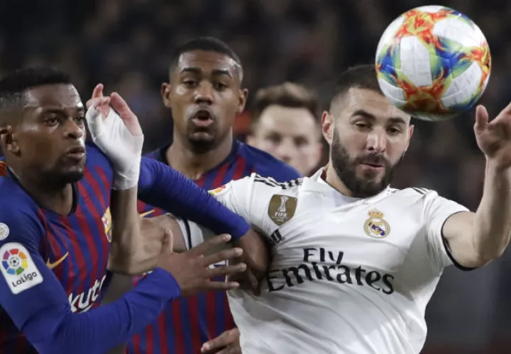 Barcelona y Real Madrid, participarán en la Supercopa. Foto:AP