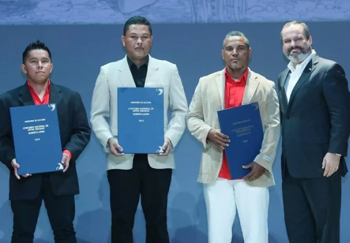 Ganadores de la Categoría Arte Digital.  Foto: Cortesía