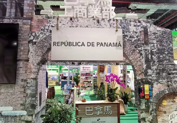 Autoridades panameñas conversaron sobre la posibilidad de atraer inversiones con el viceministro de Comercio de China, Wang Shouwen.