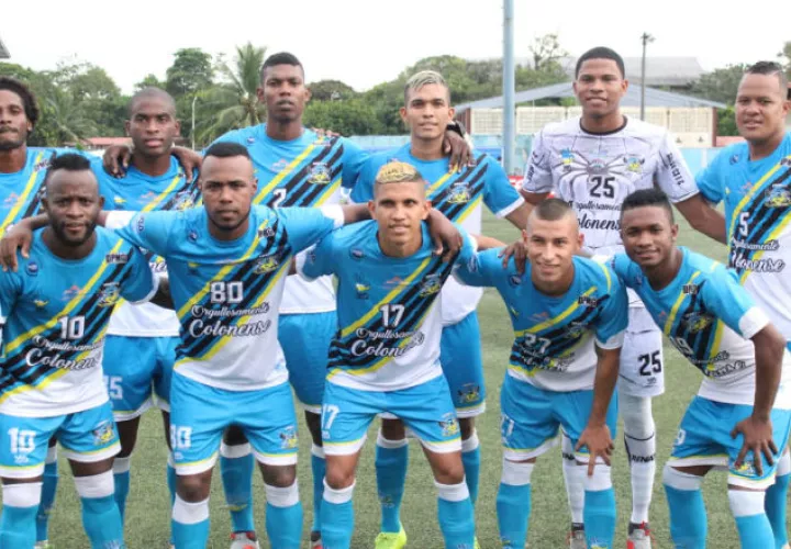 Equipo de C-3 Foto Fepafut