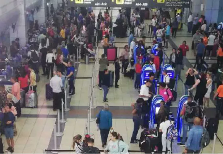 Aumenta movimiento de pasajeros en el aeropuerto de Tocumen. Foto: Aeropuerto de Tocumen