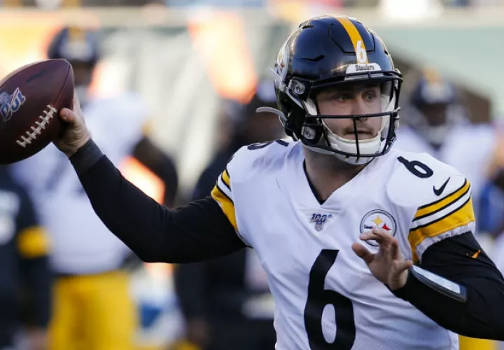 devlin_hodges_steelers_bengals_nfl_ap_1.jpg