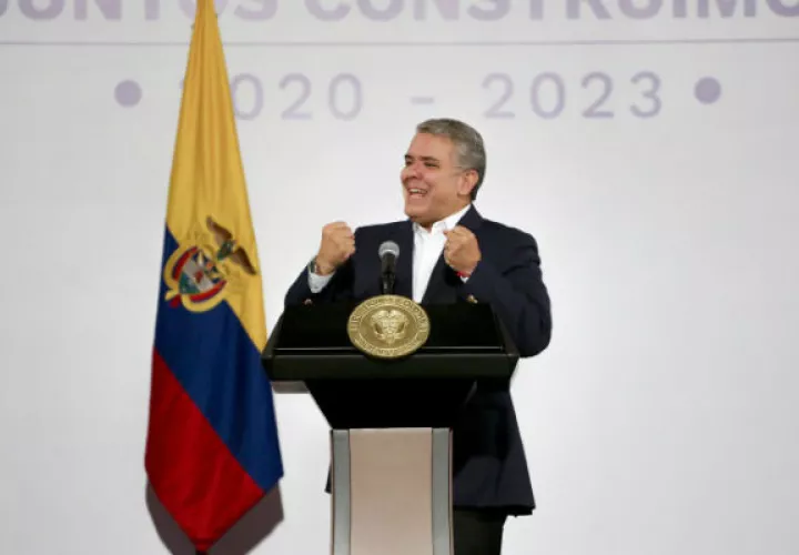 Duque busca proteger a las familias más necesitadas. AP
