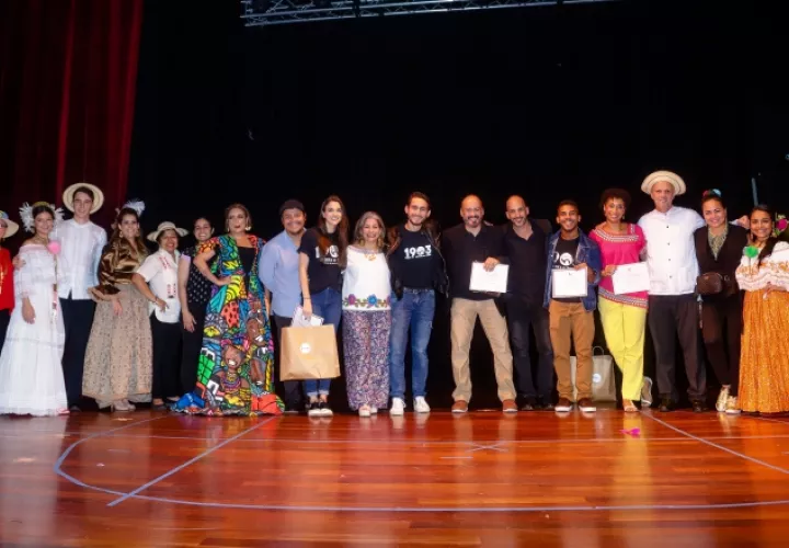 La 9º Gala Folclórica del Metropolitan School of Panama (MET) celebró a Panamá  y sus 500 años. Cortesía.