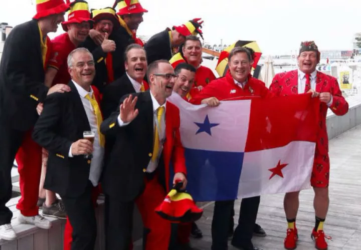 Juan Carlos Varela pidió a la persona que lo irrespetó que escribiera una carta pidiéndole disculpas por haberle gritado 'Tortugón'. Foto: Panamá América.