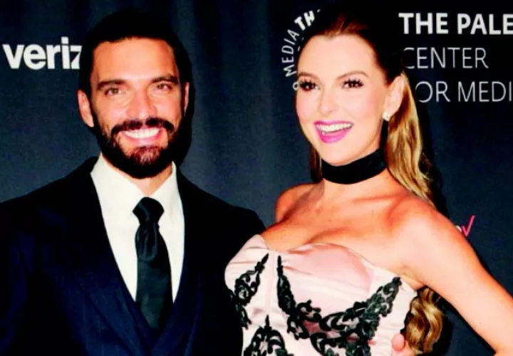 Julián Gil y Marjorie de Sousa.