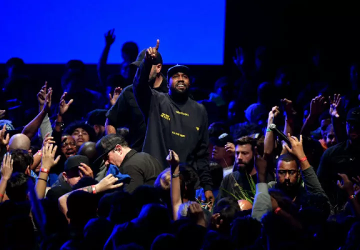 “Jesus Is King”, el noveno álbum de Kanye West, amplía temas religiosos que siempre han subrayado su música. Foto/ Kevin Winter/Getty Images para Aba.