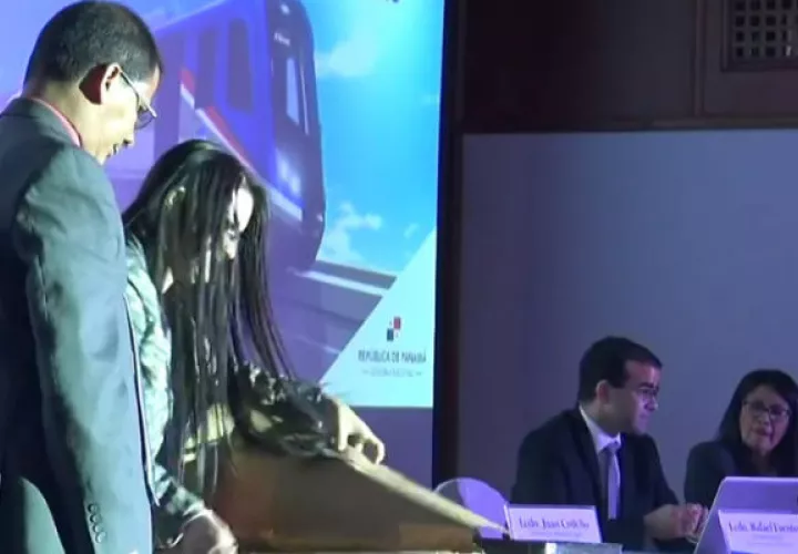 Dos consorcios fueron descalificados de la licitación para construir la Línea 3 del Metro.
