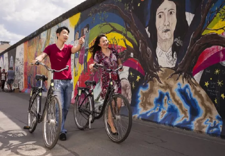 Lado Este del Muro de Berlín. Galería de arte. https://www.tourispo.de/