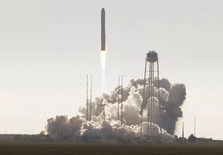 La empresa Northrop Grumman lanzó la cápsula Cygnus para la NASA desde Wallops Island, Virginia. Foto: AP.