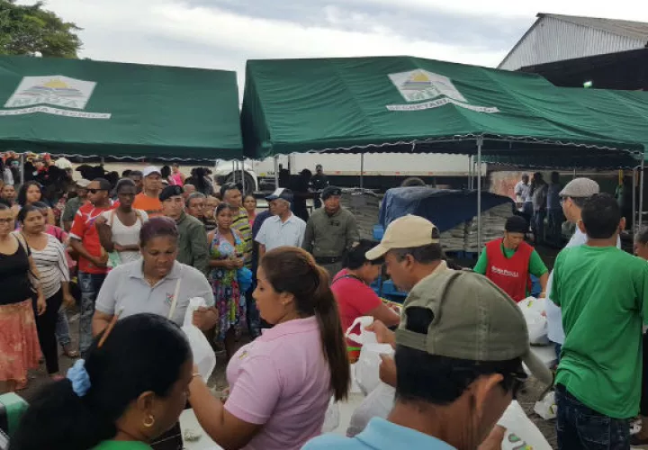 Buscan mantener un proceso para mantener el orden y la seguridad en las Naviferias.
