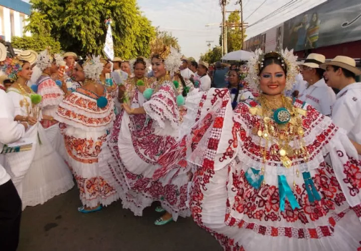 El Desfile de las Mil Polleras se realizará el 11 de enero de 2020. Foto: Archivo