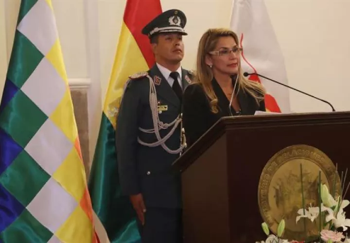 Presidenta de Bolivia, Jeanine Áñez