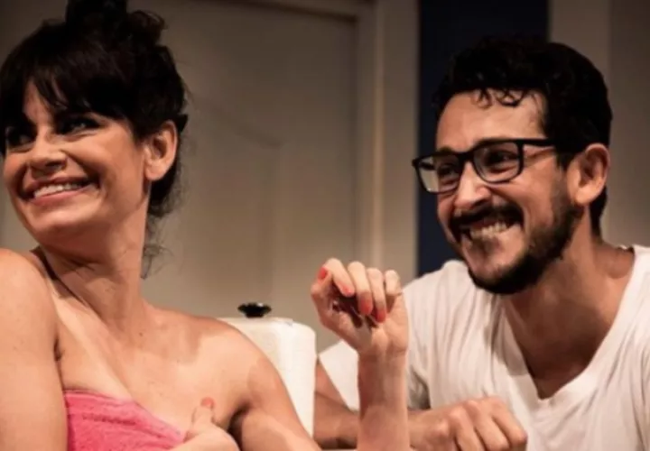 Yarelí Cartín y Jirac Caro en  una escena de 'Vecinos'. Instagram