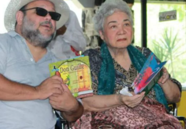 Héctor Collado y Estela Perigault de Malgrat. Foto: Cortesía
