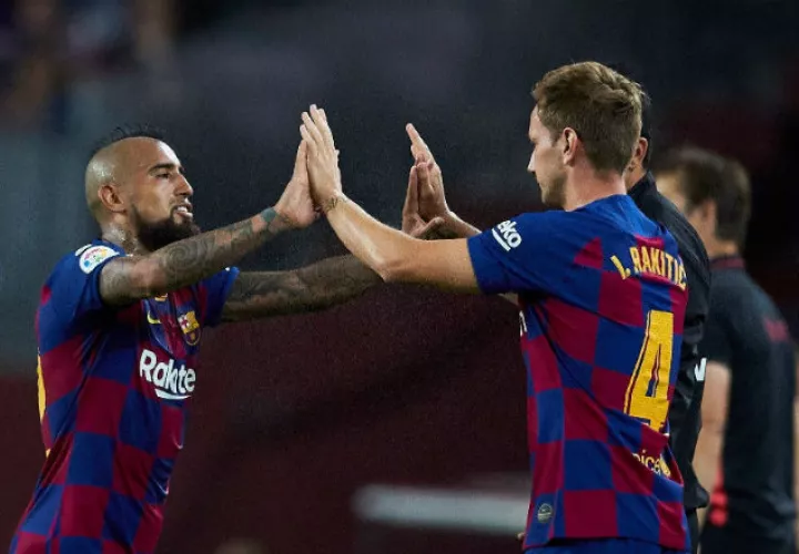 arturo_vidal_ivan_rakitic_efe__0.jpg