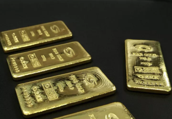 El oro, valor refugio por excelencia, tocó en verano de 2019 los 1.500 dólares por onza, un precio no visto desde 2013.