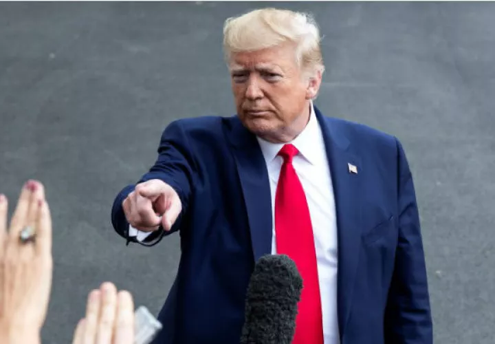Tras casi 18 meses de guerra comercial y la consiguiente escalada de aranceles, Trump anunció hace una semana el cierre de la primera fase de un pacto con Pekín. Foto/EFE