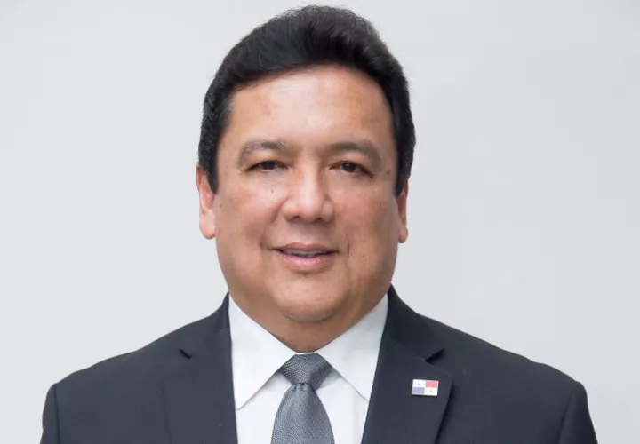 El procurador de la Nación Eduardo Ulloa estaría por cinco años en el cargo.