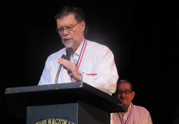 Enrique Jaramillo Levi.