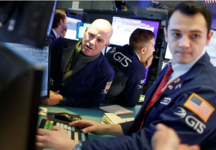 Estados Unidos anunció que impondrá aranceles de hasta el 100%. EFE