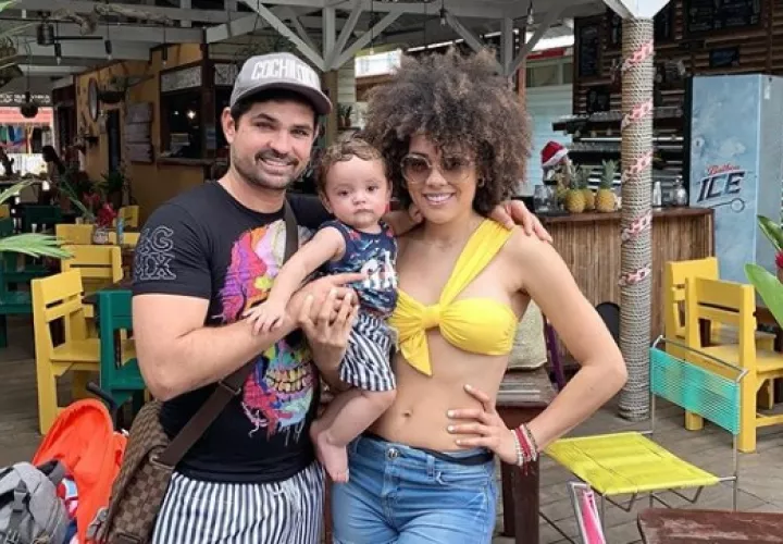 Ferdinando Valencia y su familia.