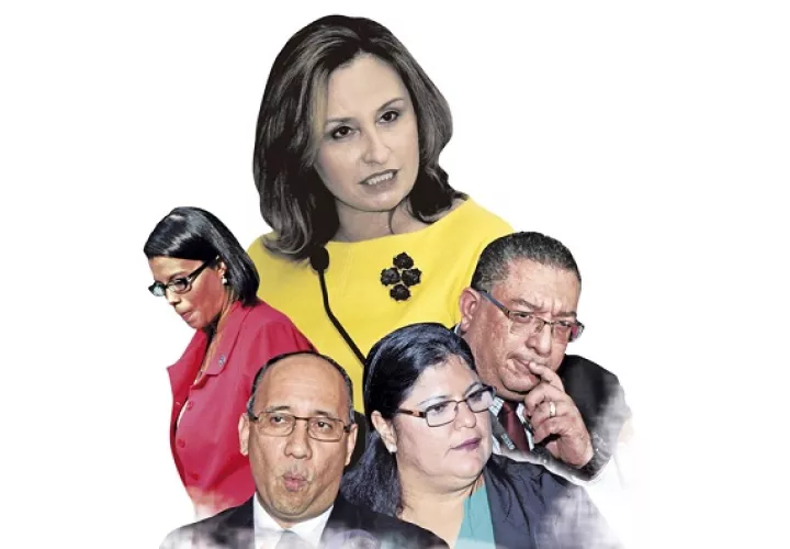 Fiscales deben irse junto a Kenia Porcell. 