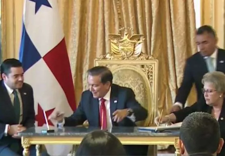 El acto se realizó en el Salón Amarillo de la Presidencia de la República. Foto: Presidencia. 