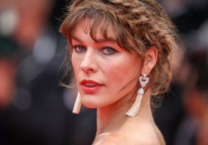 Milla Jovovich, actriz ucraniana. Foto: https://www.telva.com/celebrities