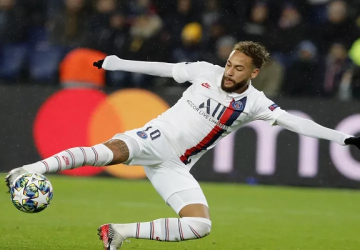 Neymar reclama más de tres millones.