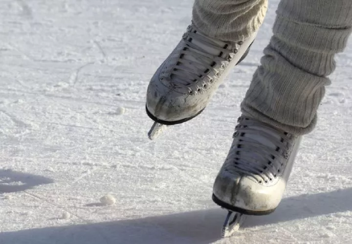 Patinaje en hielo es divertido. Pixabay