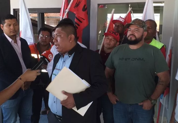 Jaime Caballero, dirigente del Suntracs hizo la denuncia contra las autoridades competentes Foto/José Vásquez
