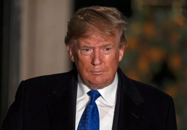El presidente Donald  Trump ha negado que la suspensión este año de la entrega de casi $400 millones en ayuda a Ucrania o su reticencia a programar una reunión con Zelenski tuvieran que ver con su insistencia en que Kiev investigara a Biden. FOTO/AP