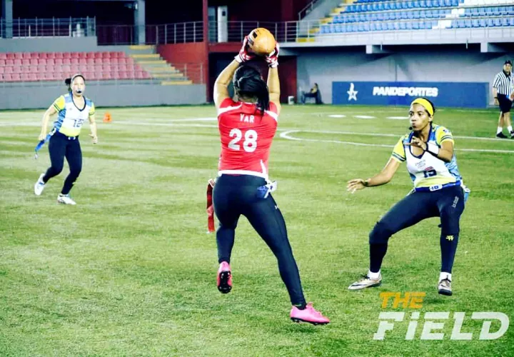 yarmarie_correa-flag_football.jpg
