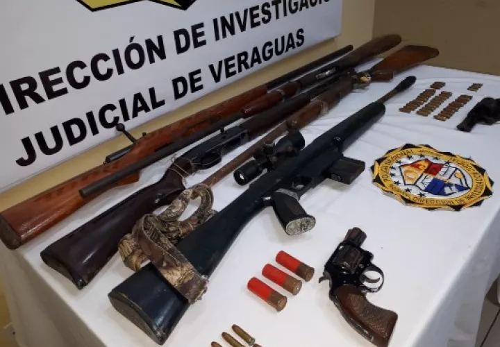 El jefe de la Policía de Veraguas, no precisó si los dos compañeros mayores de edad eran o no familiares del occiso. Foto/Melquiades Vásquez