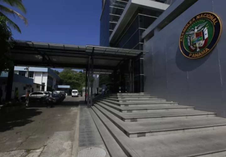 La limpieza será a las paredes del nuevo edificio. 